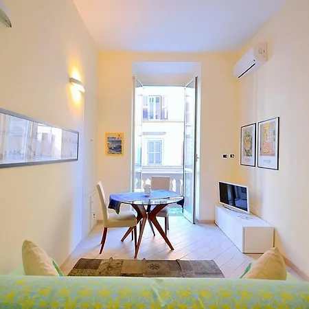 Ripa Sleeps 3 Air Con