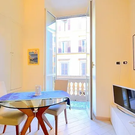Ripa Sleeps 3 Air Con * Rom